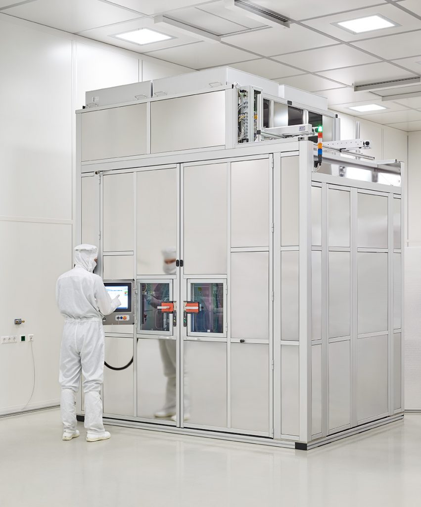 Test Wafer Center in the cleanroom